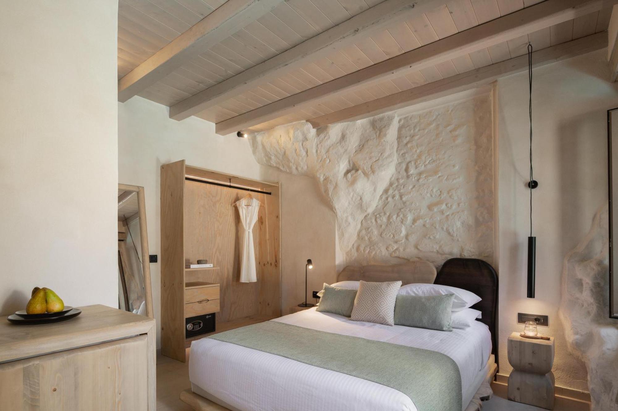 Manili Boutique Suites & Villas Archanes Exterior photo