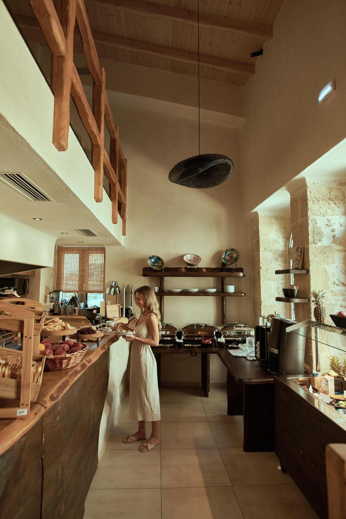 Manili Boutique Suites & Villas Archanes Exterior photo